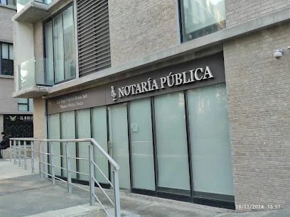 Notaría Pública 142