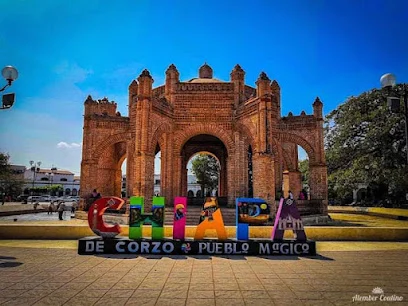 Plaza de Armas Ángel Albino Corzo